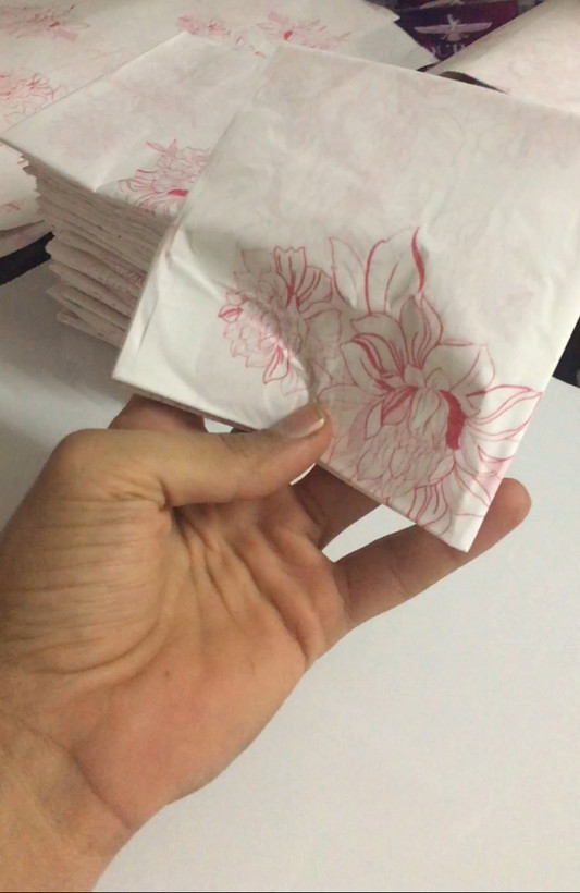 سفره یکبار مصرف کیلویی ضخیم قطعه شده اقتصادی - وزن ۱۰۰۰ گرم (ارسال فوری)